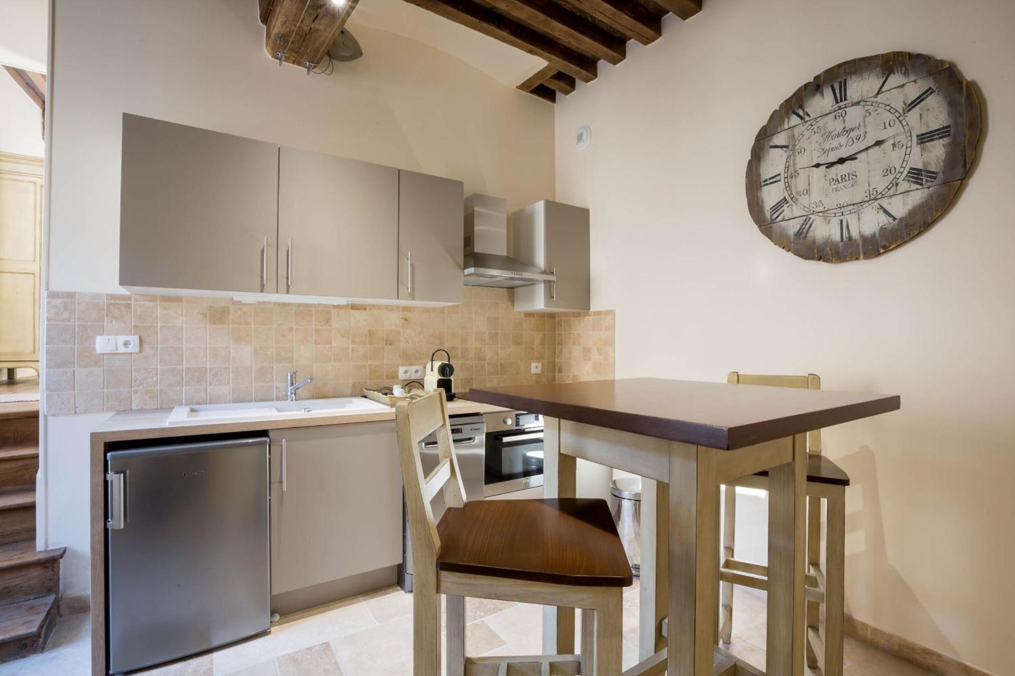 Le Cara - 4 Appartements Calmes Et Chics Au Coeur De Beaune Beaune  Zimmer foto